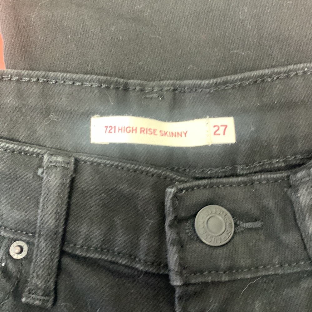 Levi’s 721 High-Rise Skinny - Picture 6 of 6